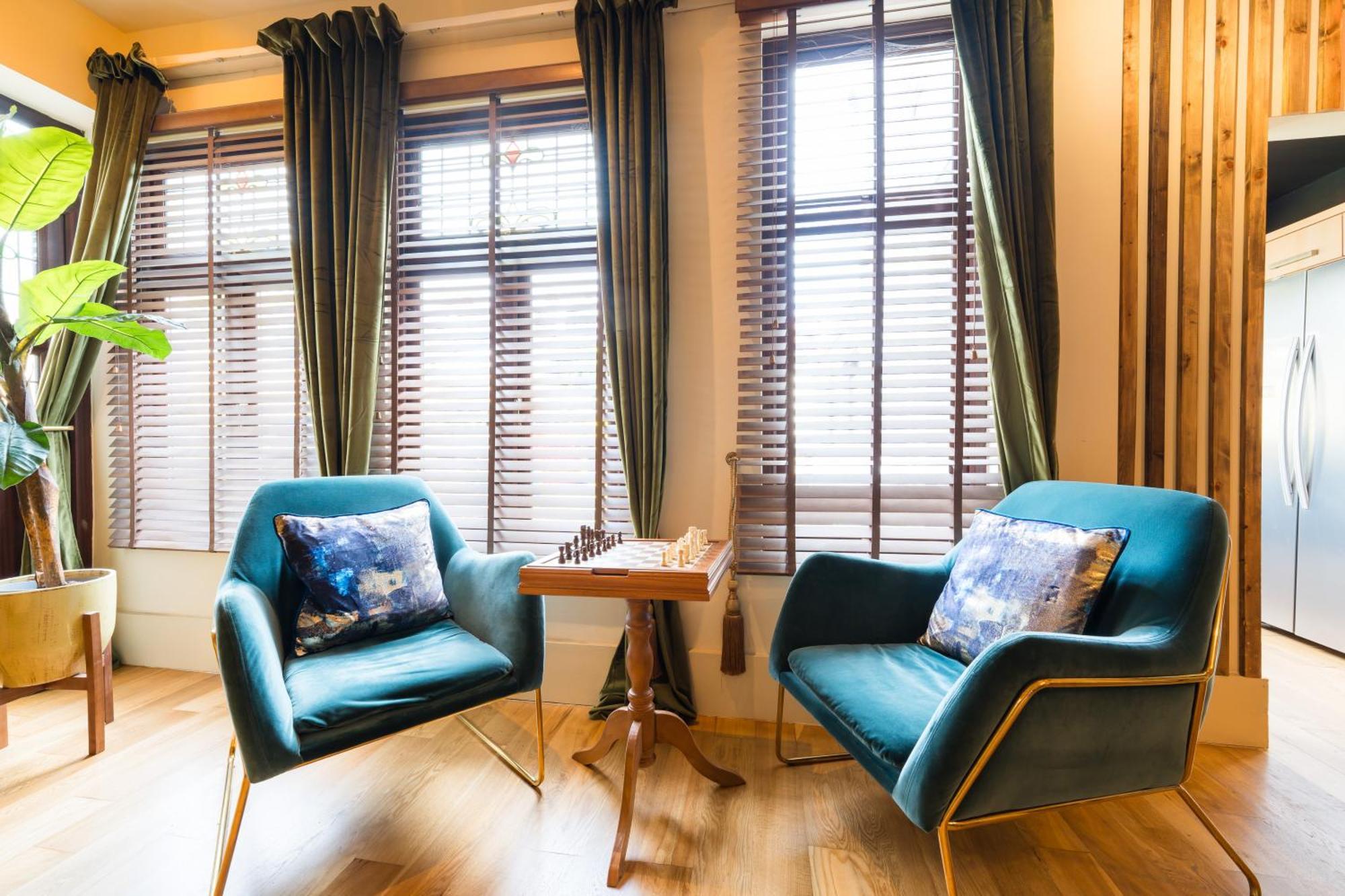 City Retreat, Spacious 4 Bed House, Games Room, Parking, Hot Tub & Bbq Cardiff Exterior foto